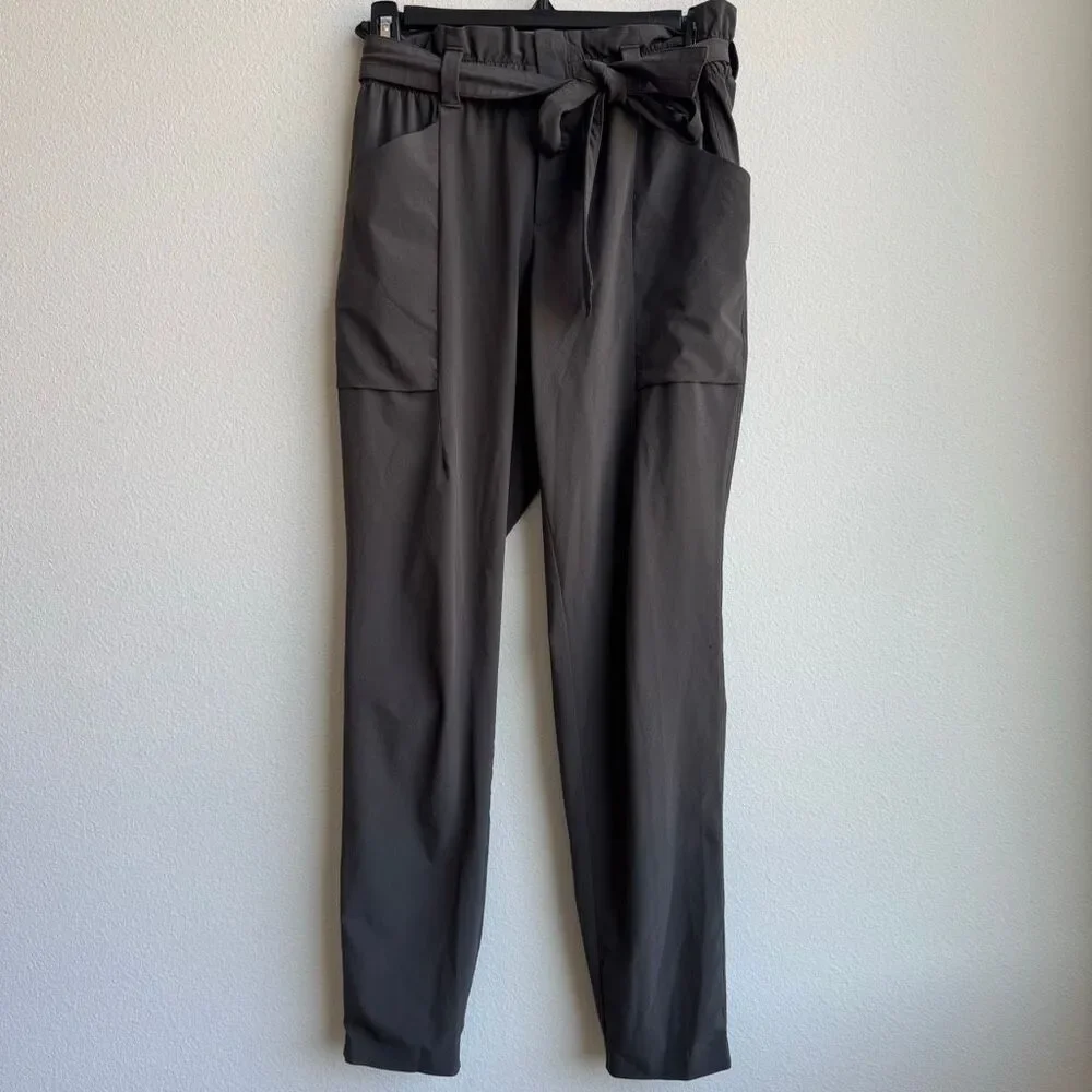 Athleta Skyline Pants Womens Size 2 XS Gray Grey Elastic Waist Stretch Belted - Picture 2 of 10